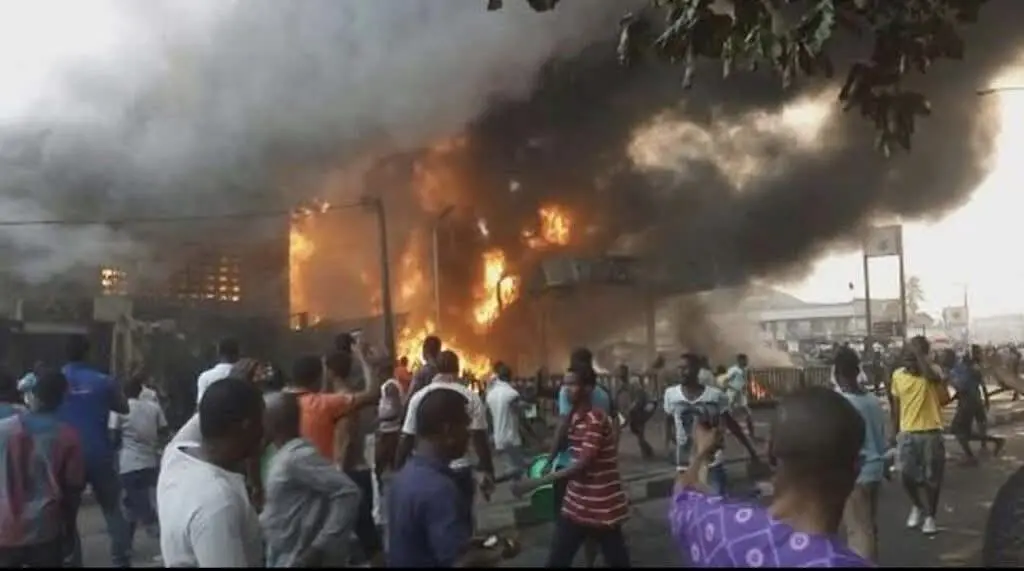 Fire Outbreak Rocks Lagos Estate as Inferno Destroys Properties Worth Millions