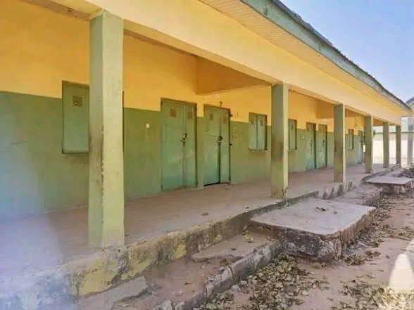 Nigerian Teachers Begin Indefinite Strike Over Unpaid Salaries, Welfare Disputes
