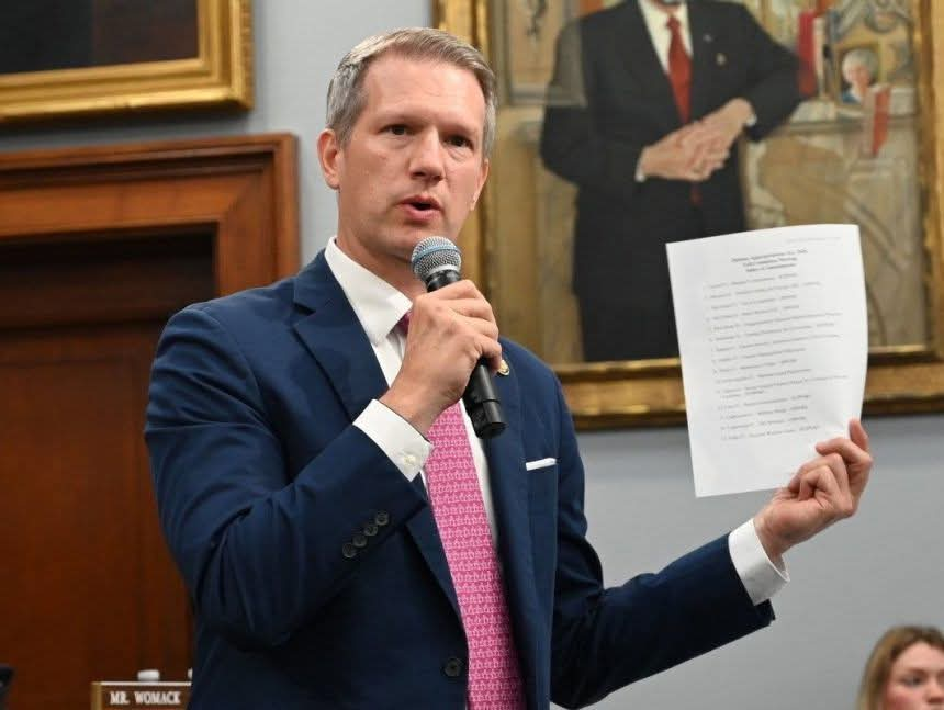 U.S. Lawmakers Push to Tie Nigeria Aid to Action on Alleged Christian Persecution