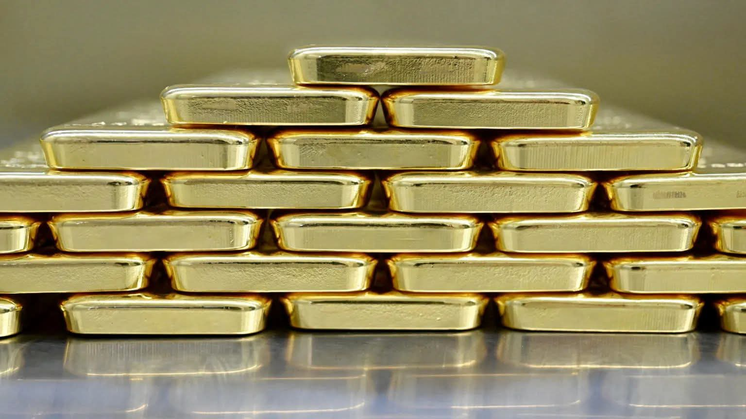 Netherlands Moves Billions in Gold to London in Crisis-Preparedness Drive