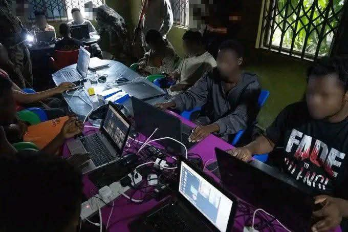 FBI Raids Suspected Fraud Centre in Ghana, Arrests More Than 130 Suspects