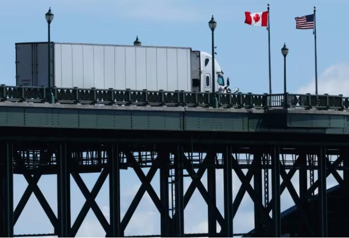 Trump Delays 50% Tariffs on Canadian Goods as US-Canada Trade Talks Make Progress