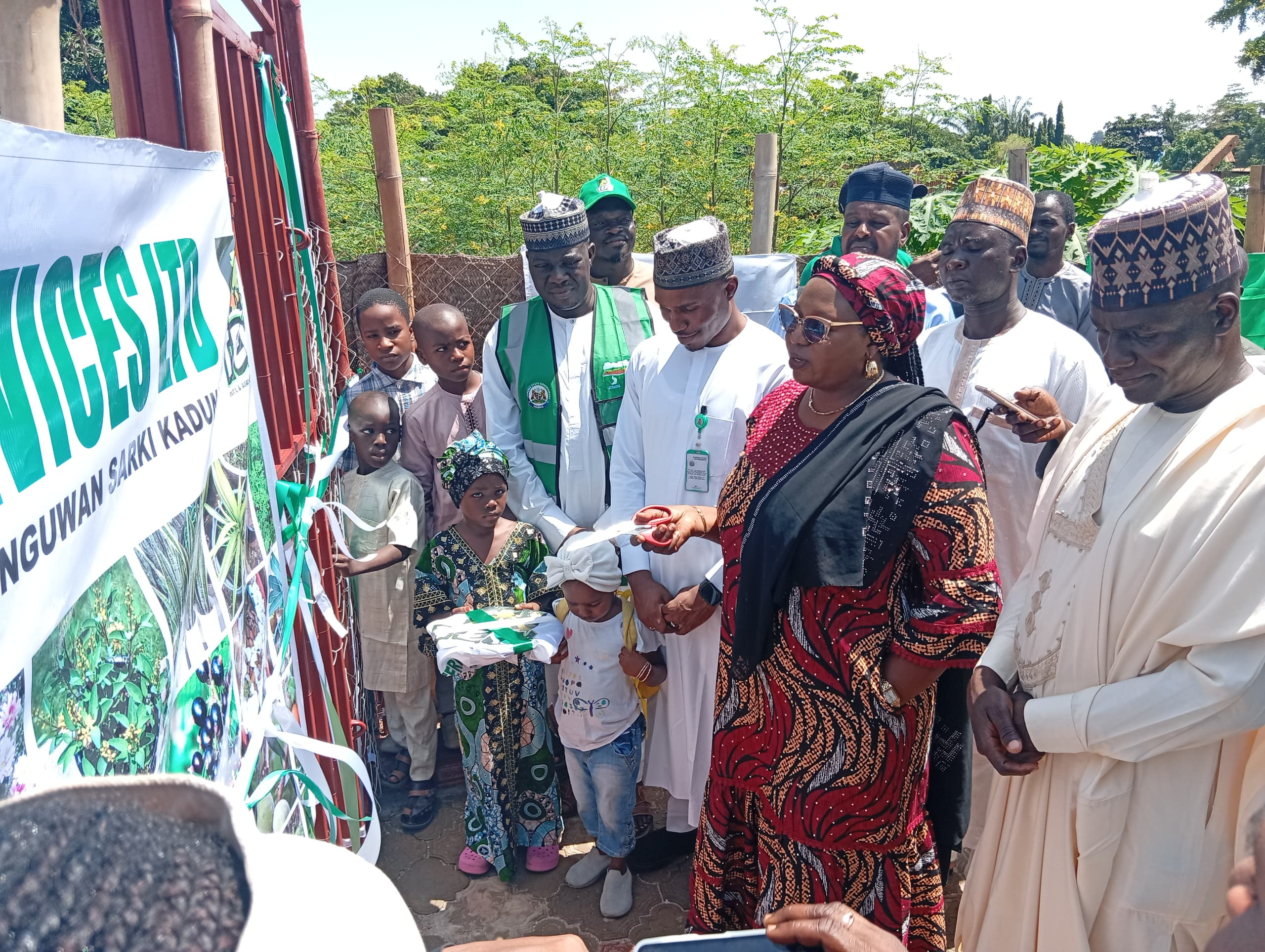 Kaduna Distributes 10,000 Tree Seedlings, Makes Green Spaces Mandatory for Building Approvals