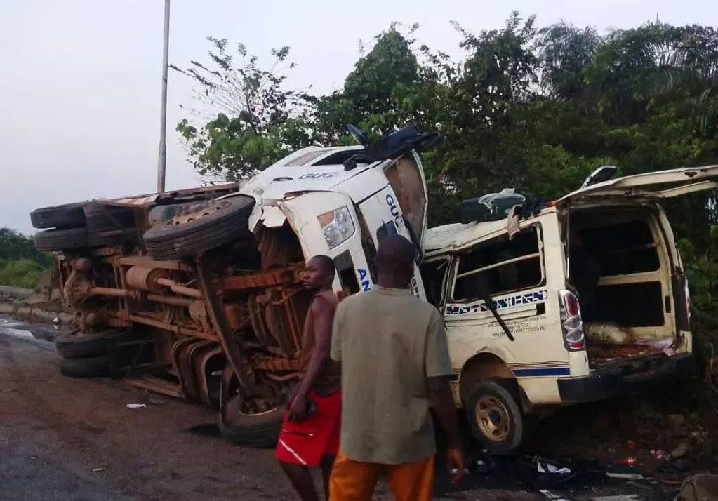 Four Killed, Six Injured as Container Truck Crushes Passenger Bus on Lagos Bridge