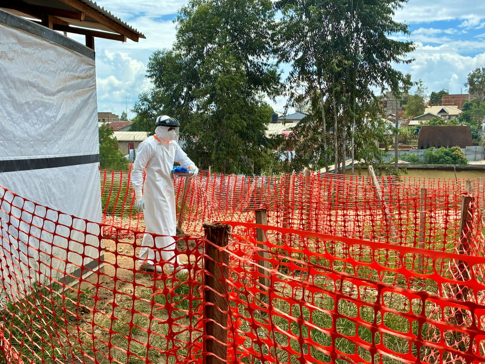 DRC Ebola Outbreak Surpasses 10,000 Cases as Death Toll Nears 5,000