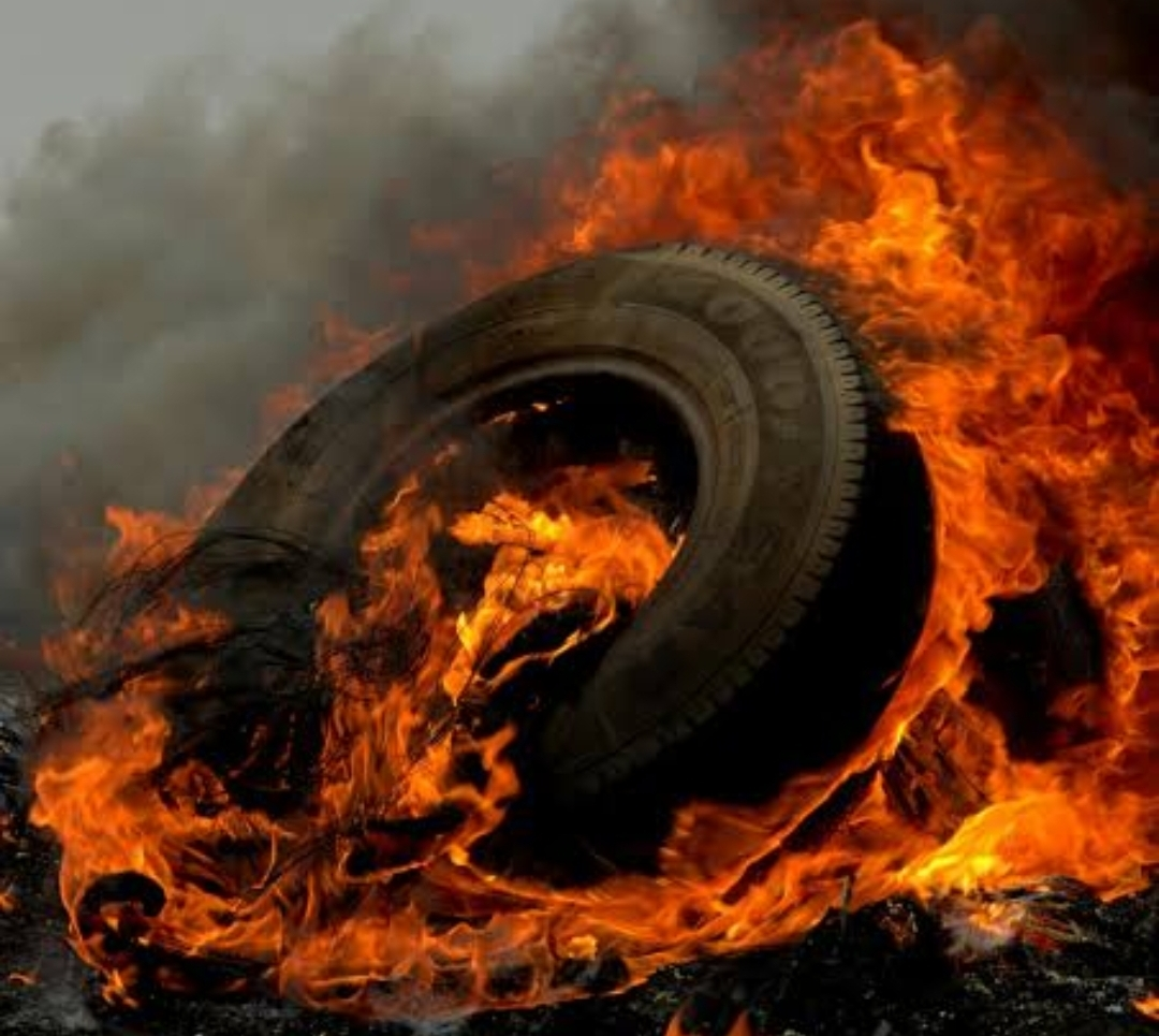 Tyre Burning for Scrap Cables Puts Northern Nigerian Communities at Risk of Toxic Exposure