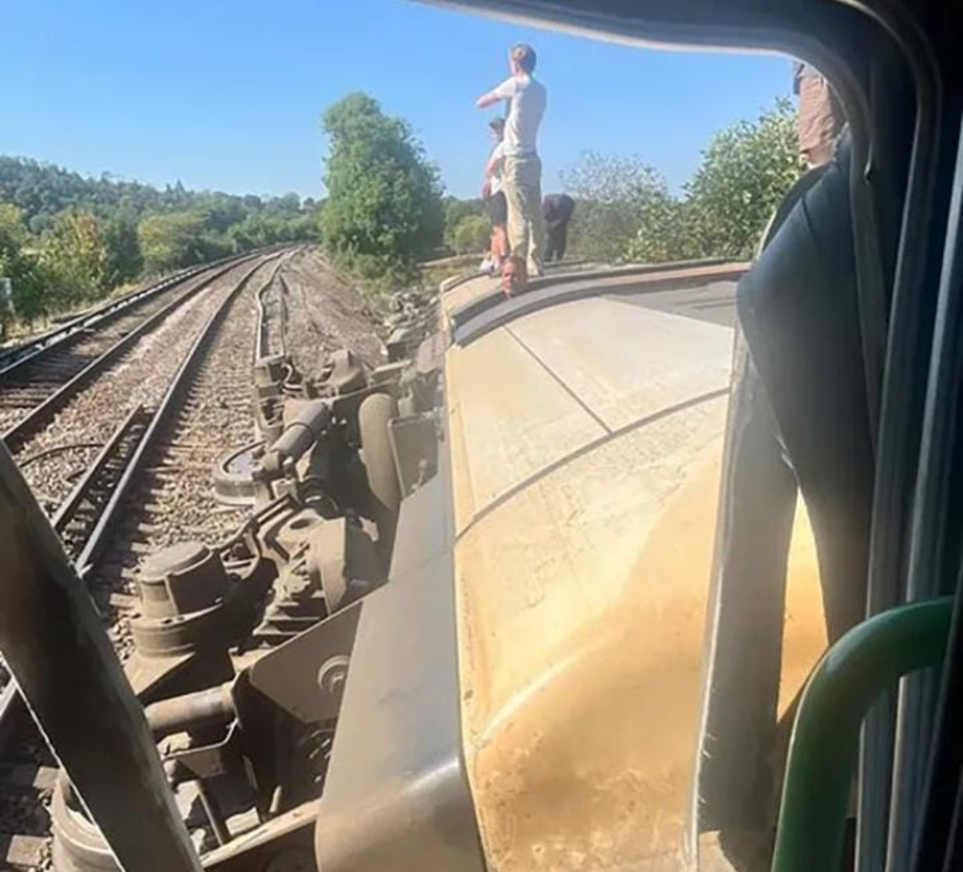 Two Seriously Injured as Passenger Train Derails in Southern England Heatwave